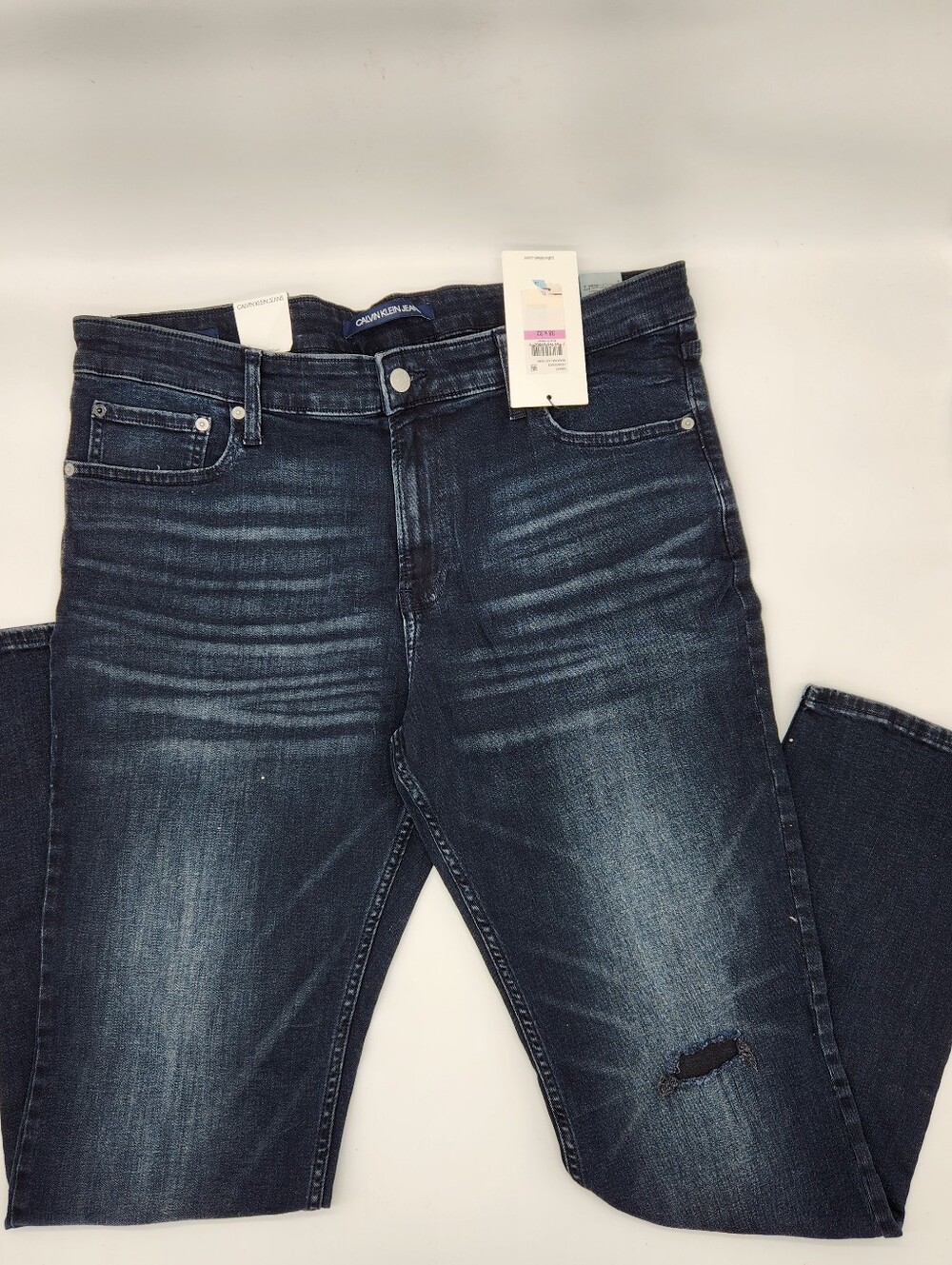 Calvin Klein Jeans Men's Slim Fit Jeans 38x32 Dark Wash Distressed NWT